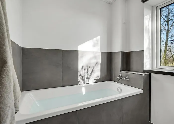 Holiday home Gorgeous In With Wifi *